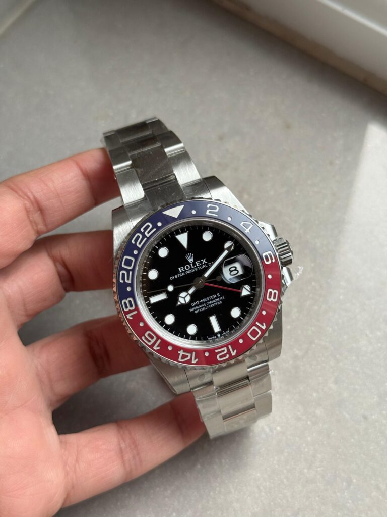 Rolex GMT-Master II 126710 BLRO Pepsi 40mm 904L SS (VSF 1:1 Best Edition) Black Dial on Oyster Bracelet – Calibre DD3285 Super Clone