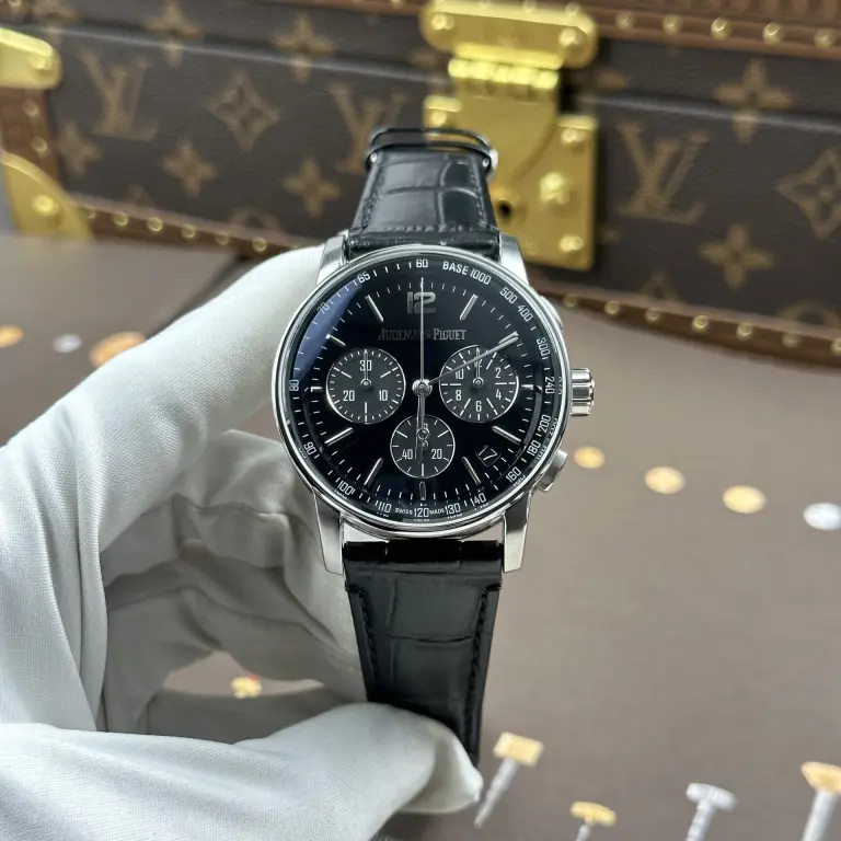 Audemars Piguet Code 11.59 41mm SS (APS Factory Super Clone) Black Dial on Alligator Leather Strap – Automatic Movement