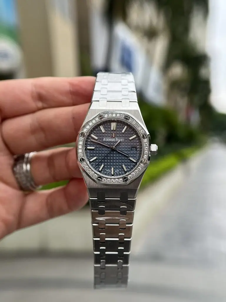 Audemars Piguet Royal Oak 34mm SS (Super Clone) Blue Dial on Metal Wire Bracelet – Swiss Automatic