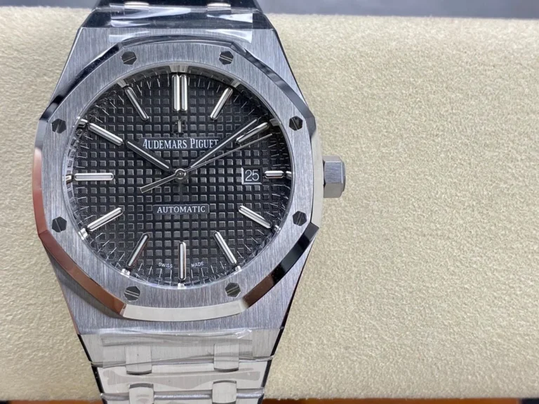 Audemars Piguet Royal Oak 15510ST.OO.1320ST.09 41mm SS (Super Clone) Blue Dial on Stainless Steel Bracelet – Calibre 4302 Automatic