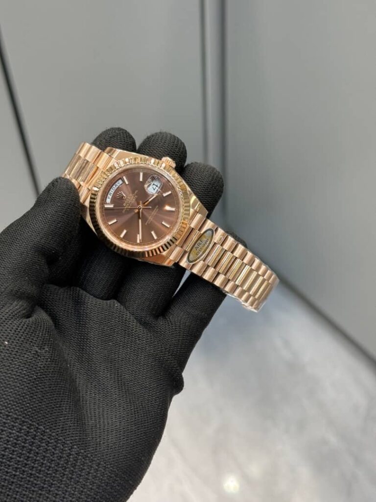Rolex Day-Date 40 Model No. 228235 40mm Rose Gold (Super Clone) Chocolate Dial with Fluted Bezel – Rolex Caliber 3255